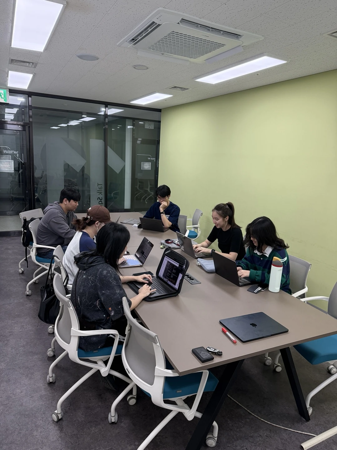 The SeekOnce team early on, in a study room at SUNY Korea